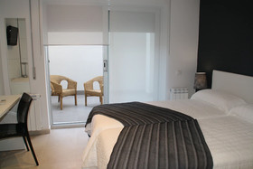 Hostal Somnis & Arrels