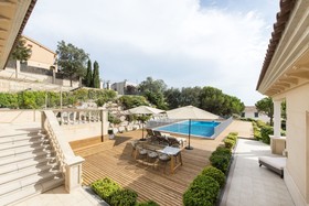Olala Sea&City View Villa