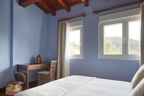 Hotel Txoriene