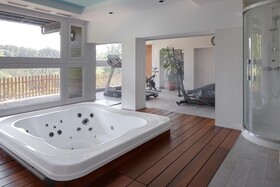 Hotel Txoriene
