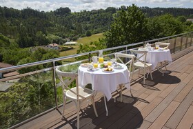 Hotel Txoriene