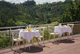 Hotel Txoriene