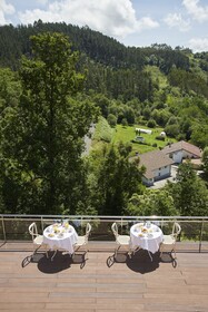 Hotel Txoriene