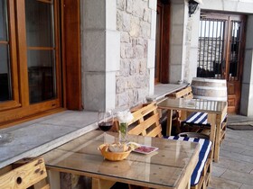 Hostal Nevandi