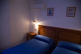Hostal Restaurante ACUARIO