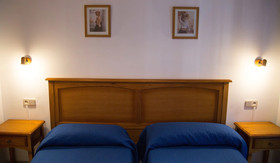 Hostal Restaurante ACUARIO