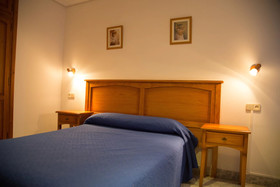 Hostal Restaurante ACUARIO