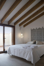 Casas De Valois