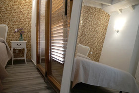 Casas De Valois
