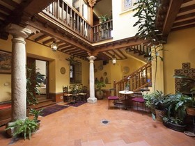 Almunia de San Miguel