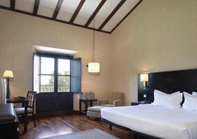 AC Hotel Palacio de Santa Ana
