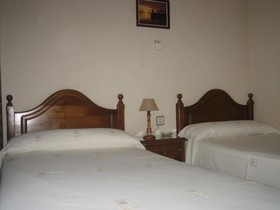 Hostal Restaurante La Trucha