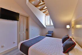 Hostal La Chata By OYO Rooms