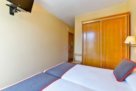 OYO Casa Rural La Chata