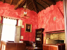 Palacio De Los Alvarado