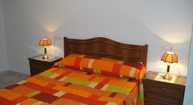 Hotel Hostal Uria
