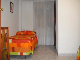Hotel Hostal Uria