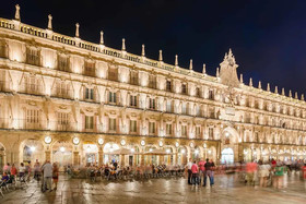 Salamanca Luxury Plaza