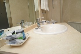 Sercotel Hotel Artheus Carmelitas