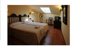Hotel Santo Domingo De Silos
