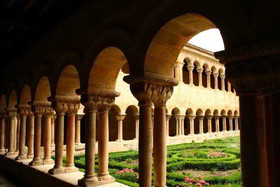 Hotel Santo Domingo De Silos