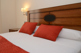 Hotel Santo Domingo De Silos