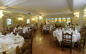 Hotel Santo Domingo De Silos