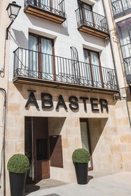 DWO Ábaster by Checkin