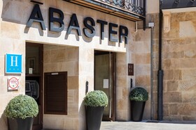 DWO Ábaster by Checkin