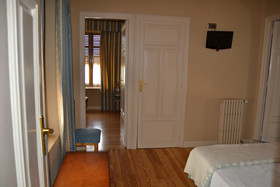 Villegas Hotel