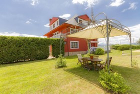Hotel Rural Lacelo