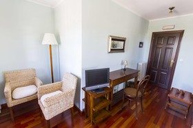 Hotel Rural Lacelo