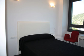 Hostal Tres Campanas