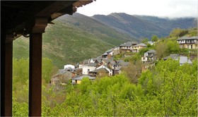 Las Doñas
