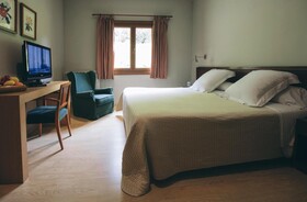 Hotel Manantial
