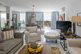 Marivent Apartments