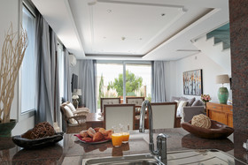 Marivent Apartments