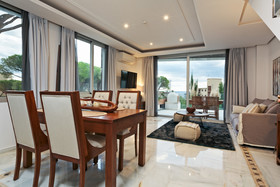 Marivent Apartments