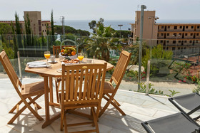 Marivent Apartments