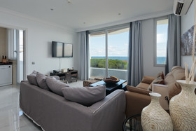 Marivent Apartments