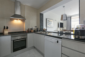 Marivent Apartments