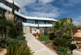 Marivent Apartments