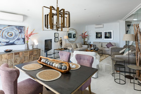 Marivent Apartments