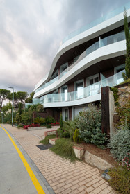 Marivent Apartments