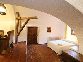 Moli De Mayola