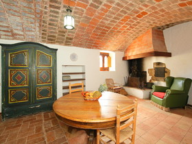 Moli De Mayola