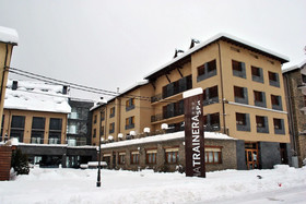 Hotel-Apartamentos Trainera