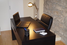 Urbi Manresa Apartments