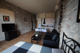 Urbi Manresa Apartments