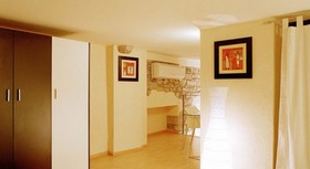 Urbi Manresa Apartments